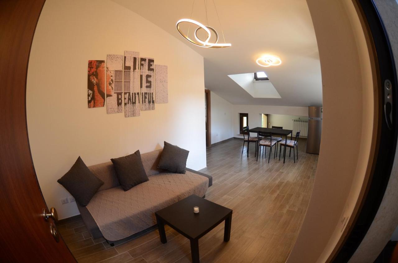카프라코타 Finalmente A Casa 아파트 외부 사진